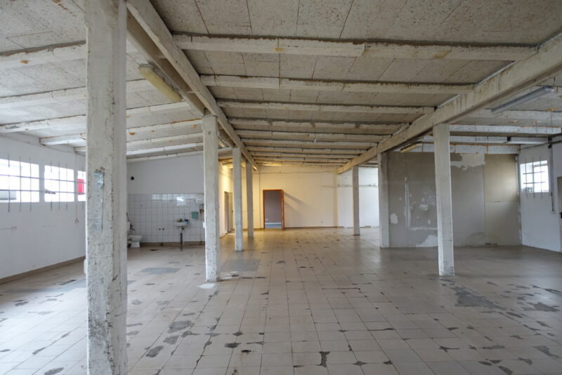 Przecław hala prod. magazynowa + biura 525 m2