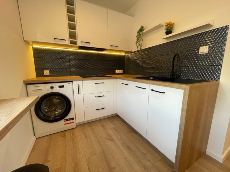 2 pokoje z balkonem po remoncie na Pomorzanach