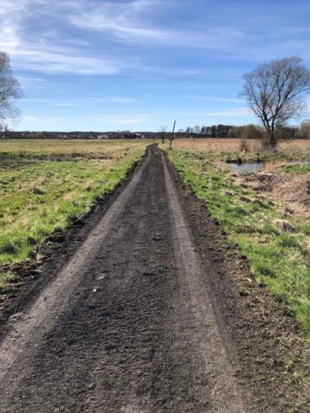 Cisza, spokój i zieleń-działka na skraju Dobrej