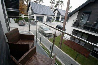 Apartament, pow. 62m2, 3 pokoje, ogródek, parking.