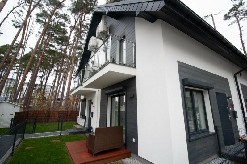 Apartament, pow. 62m2, 3 pokoje, ogródek, parking.