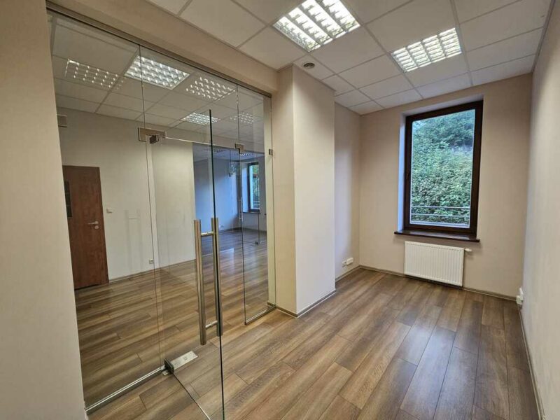 Promocja! Biuro 48m2, wysoki standard - Podzamcze