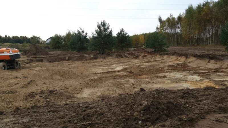 Działka budowlana warunkami zabudowy 25km od morza