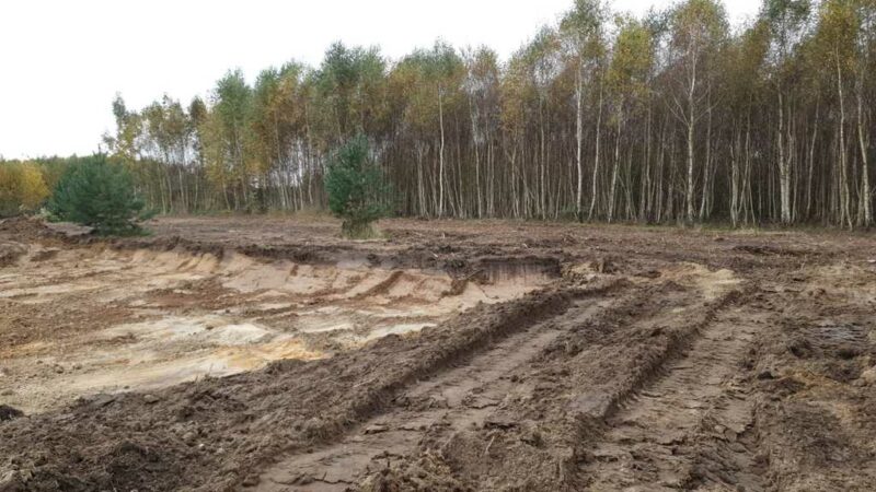 Działka budowlana warunkami zabudowy 25km od morza
