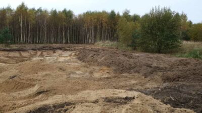 Działka budowlana warunkami zabudowy 25km od morza