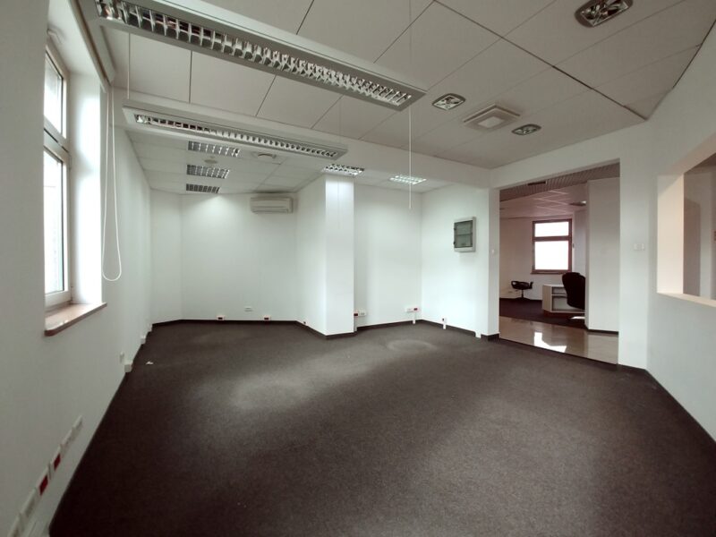 Lokal 150/600m2, serce miasta 70zł/1m2 + vat