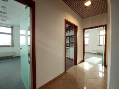 Lokal 150/600m2, serce miasta 70zł/1m2 + vat