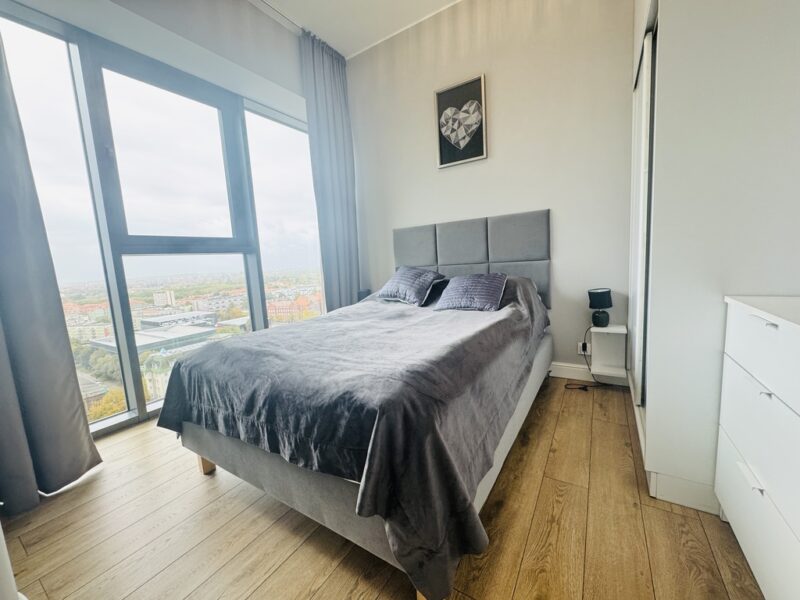 Hanza Tower pod klucz 2 pokoje, basen