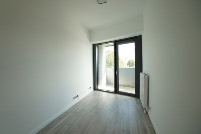 HANZA TOWER / 3 POK. / TARAS / 52M