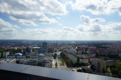 HANZA TOWER / 3 POK. / TARAS / 52M