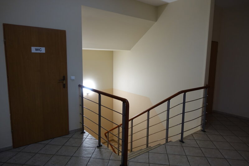 Budynek mieszkalny, 641,5 m2 działka 1503 m2