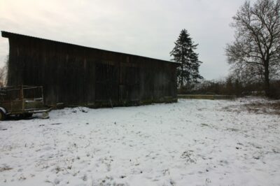 Dom na dużej działce do gruntownego remontu