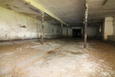 Budynek gospodarczy z dużą działką–Koło Stargardu