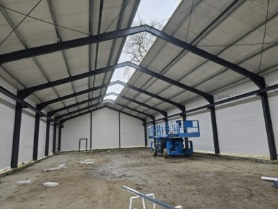 Hala w budowie 525 m2 na działce 1,65 ha Kozielice