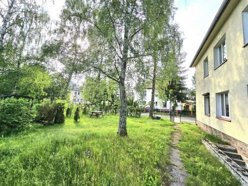 Mieszkanie na parterze z ogrodem.