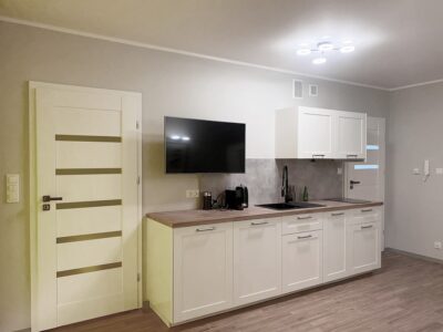 Apartament nad morzem, basen, taras, parking