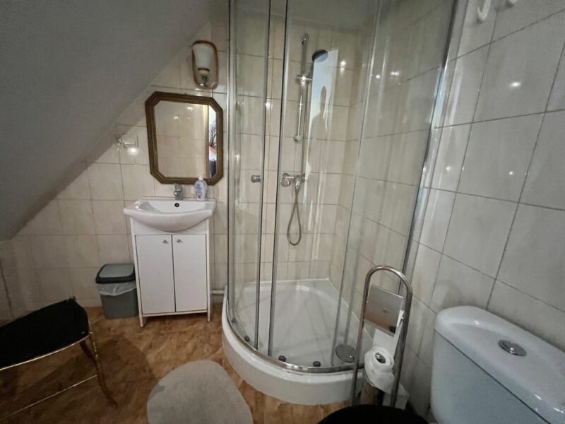 Hotel, Restauracja-Obiekt Komercyjny Police