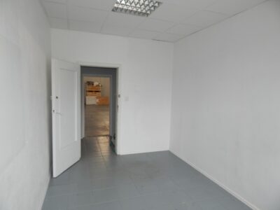 Wynajem obiekt biurowo-magazynowy 562m2