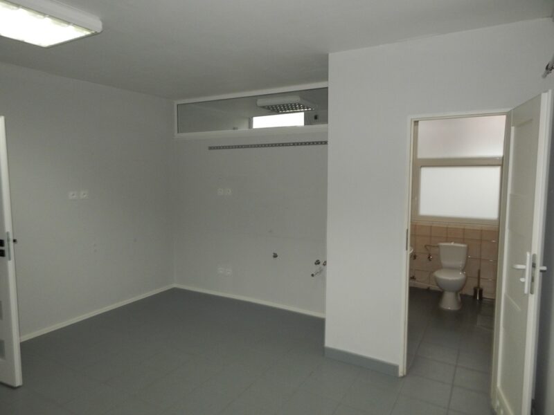 Wynajem obiekt biurowo-magazynowy 562m2