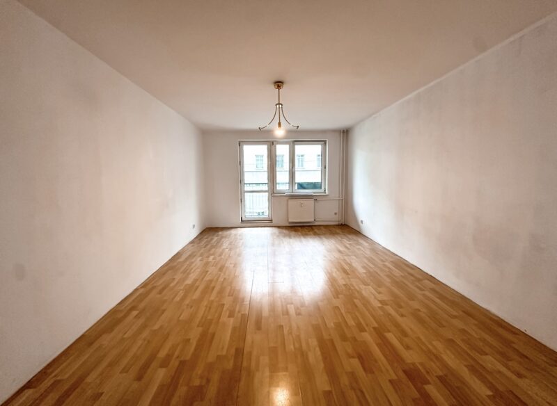 2 pokoje+oddzielna kuchnia-GARAŻ, BALKON, PIWNICA