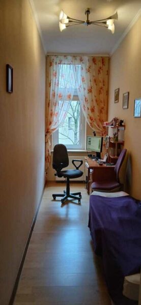 Klimatyczne mieszkanie w kamienicy w centrum