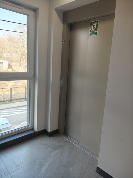 Nowoczesny apartament 3 pok. z ogródkiem