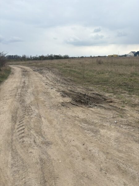 Działka na osiedlu domków jednorodzinnych!