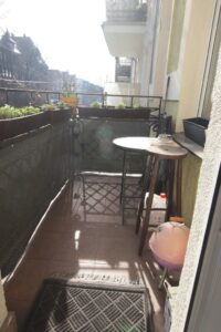 Na sprzedaż 4 pok.z balkonem na pierwszym piętrze.