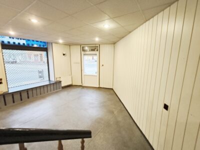 Nowa cena -lokal narożny o pow. 60,62 m2 z witryną