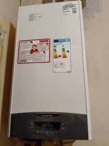 Nowa cena -lokal narożny o pow. 60,62 m2 z witryną