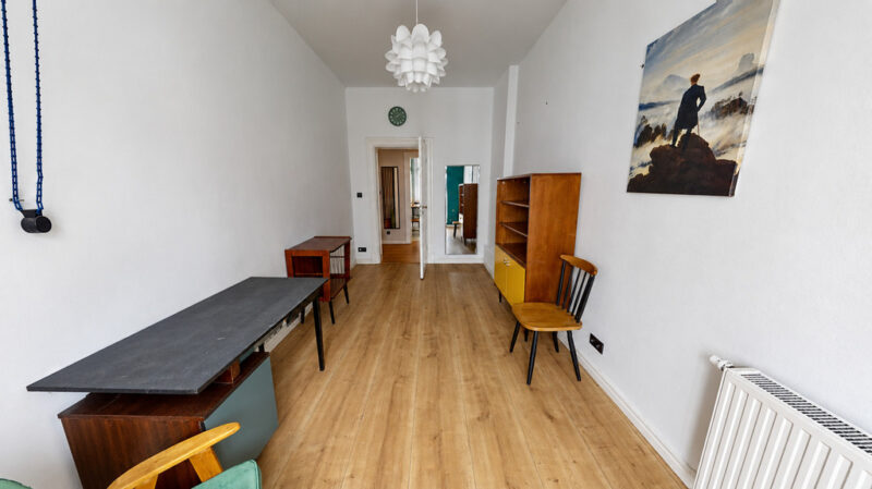 Centrum! 3 pokoje, balkon, osobna kuchnia!