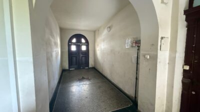 Lokal biurowy na I piętrze w ładnej kamienicy