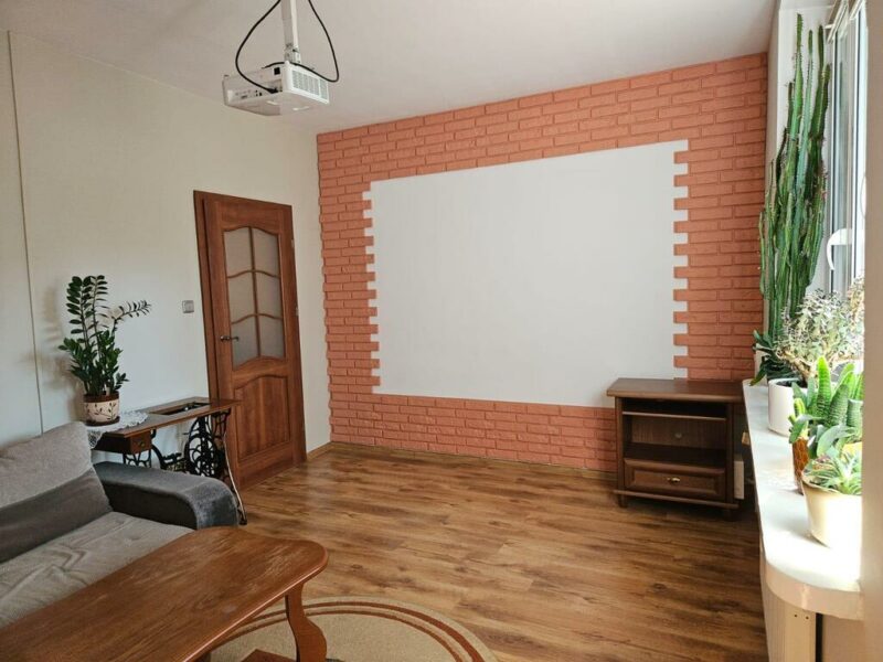 Duże 2 pokojowe mieszkanie na II piętrze