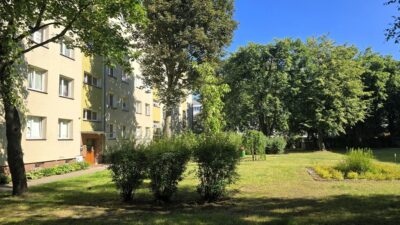 2 pokoje, balkon, parter-obok Hanza, po remoncie!