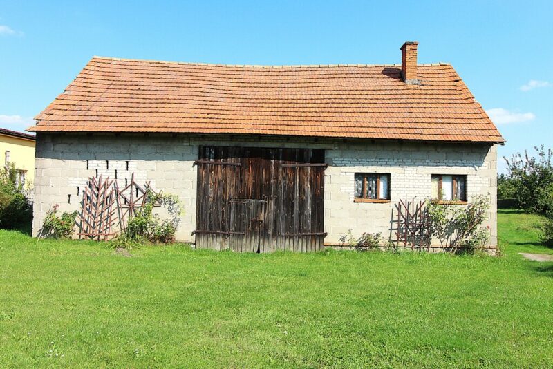 Dom 120 m² nad jeziorem, działka - 4700 m²