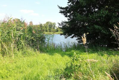 Dom 120 m² nad jeziorem, działka - 4700 m²
