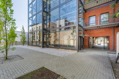 Nowoczesny loftowy apartament w centrum miasta.