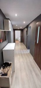 Przestronne mieszkanie w kamienicy w samym centrum
