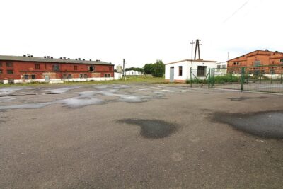 Na sprzedaż: nieruchomość gruntowa zabudowana