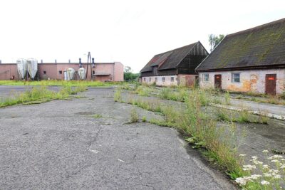 Na sprzedaż: nieruchomość gruntowa zabudowana