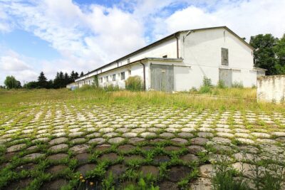 Na sprzedaż: Nieruchomość gruntowa zabudowana