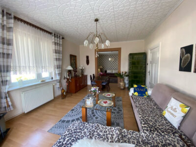 Piętro domu, ogród, spokojna okolica