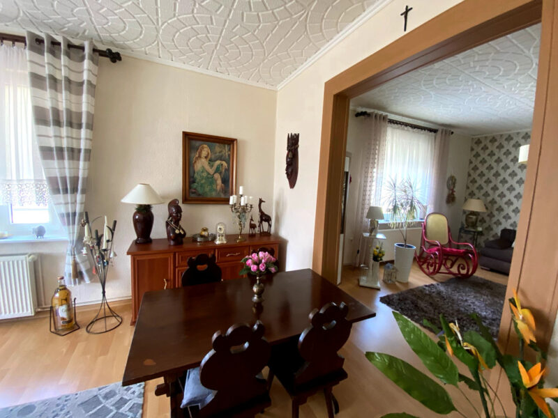 Piętro domu, ogród, spokojna okolica