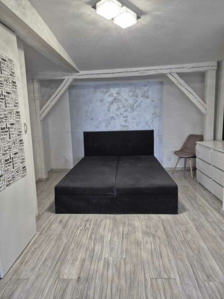 Centrum, inwestycja, 3 mieszkania z najemcami