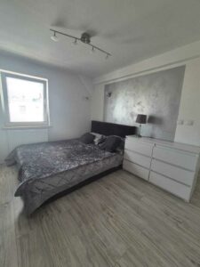 Centrum, inwestycja, 3 mieszkania z najemcami