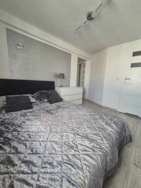 Centrum, inwestycja, 3 mieszkania z najemcami