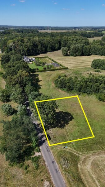 Buduj od razu! Urokliwa działka 1102 m² z PNB przy lesie i jeziorach |