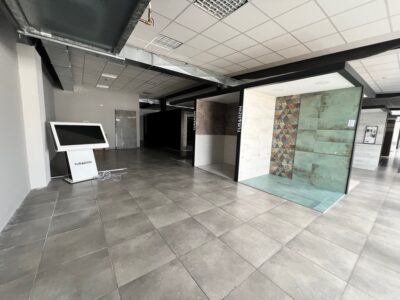 Stargard Na sprzedaż obiekt handlowo–magazynowy