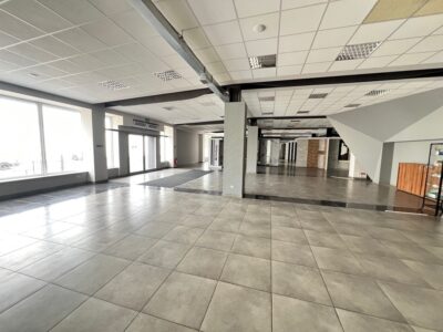 Stargard Na sprzedaż obiekt handlowo–magazynowy