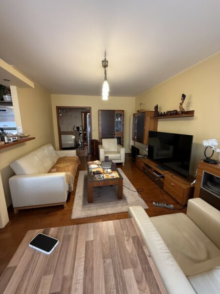Spółdzielcze wł 5pok/dwa mieszk. 131m2 + garaż